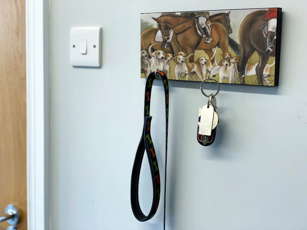 Hunting Scene Key Holder