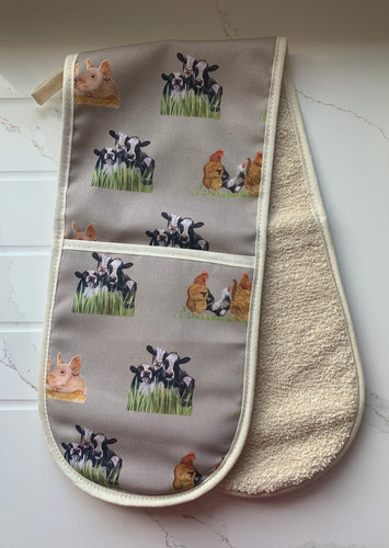 Farming Themed Oven Gloves